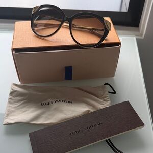 Louis Vuitton Black and Gold Sunglasses with Box/Paperwork